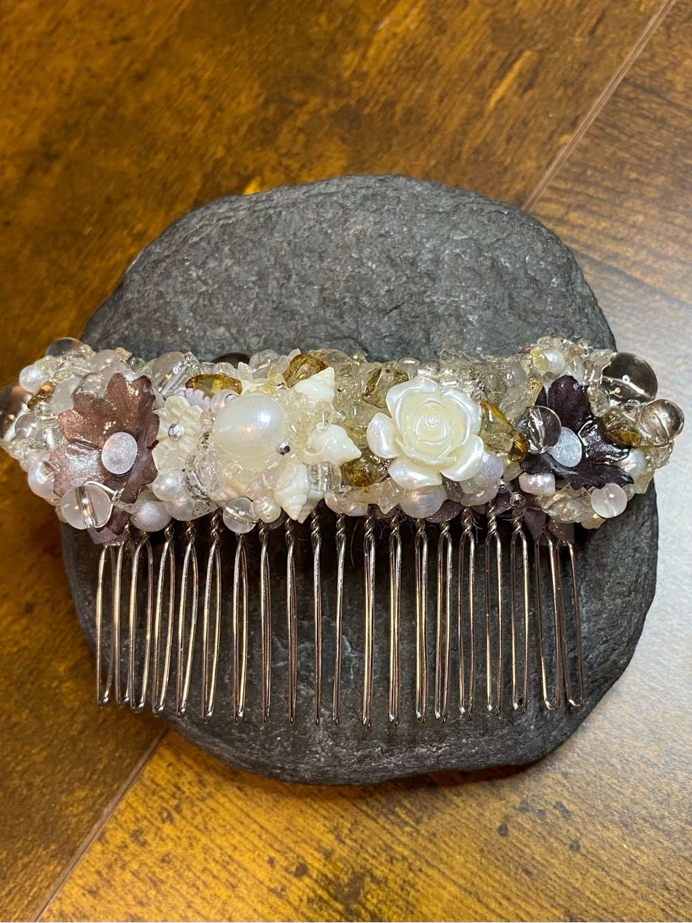 Beaded Floral Hair Comb - Pearlescent Ivory and Mauve